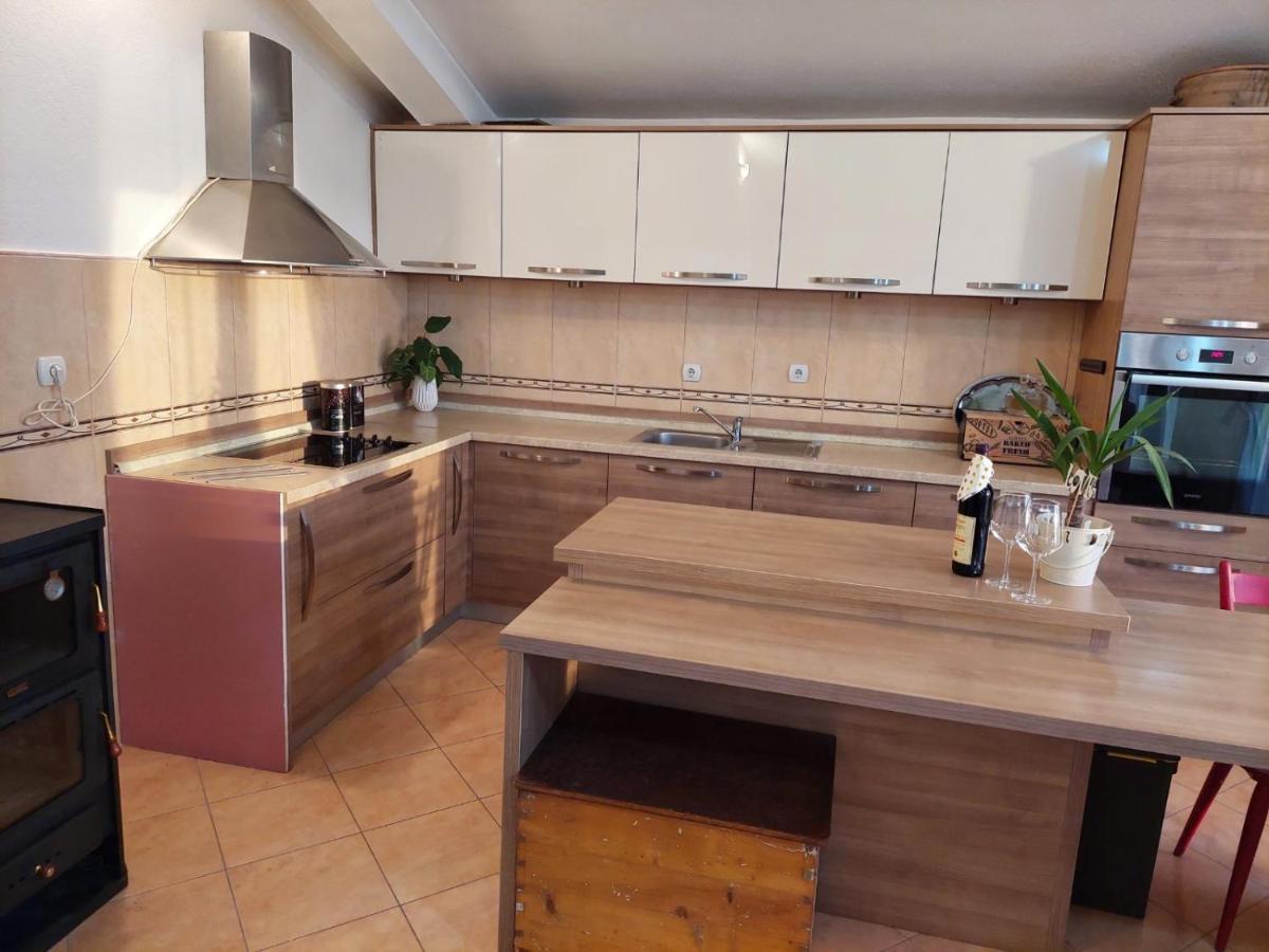 Guest House Pocanic Тиват Экстерьер фото
